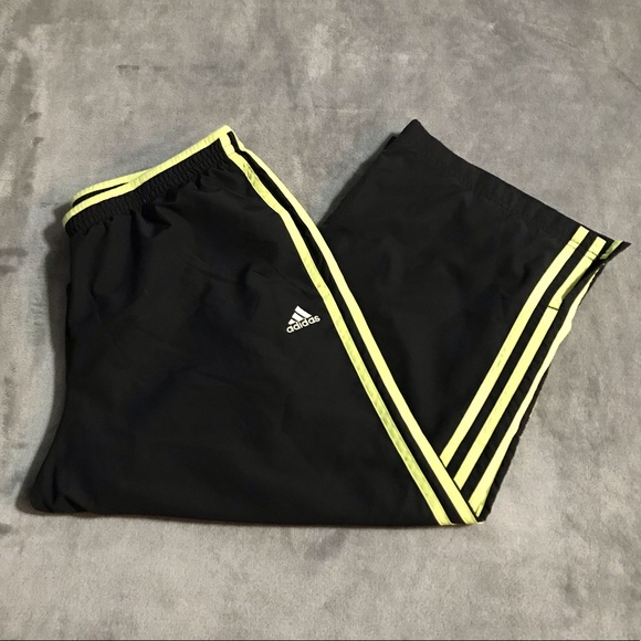 adidas Pants - Adidas Capris w/ Mesh-Line Interior!